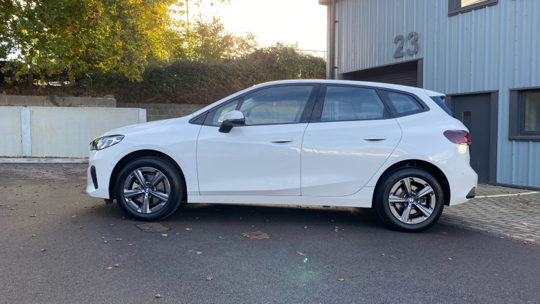 BMW 2 Series 220i MHT Sport 5dr DCT Petrol Hatchback